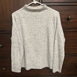 Old Navy Speckled Knit sweater- Gray- size small